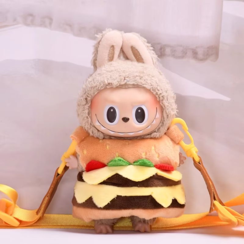Hamburguesa Labubu llena de ropa y hamburguesa