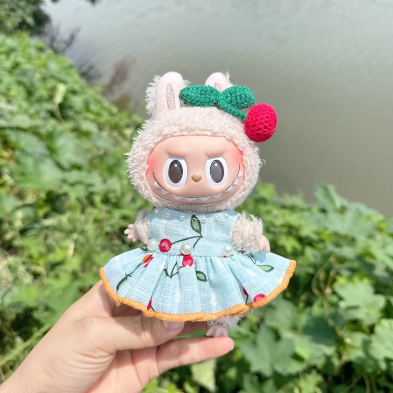 Ropa sola, complementos para muñecas de peluche, ropa para muñecas de 17 cm, preciosos regalitos para niñas, conjunto de falda de cereza. - Image 3