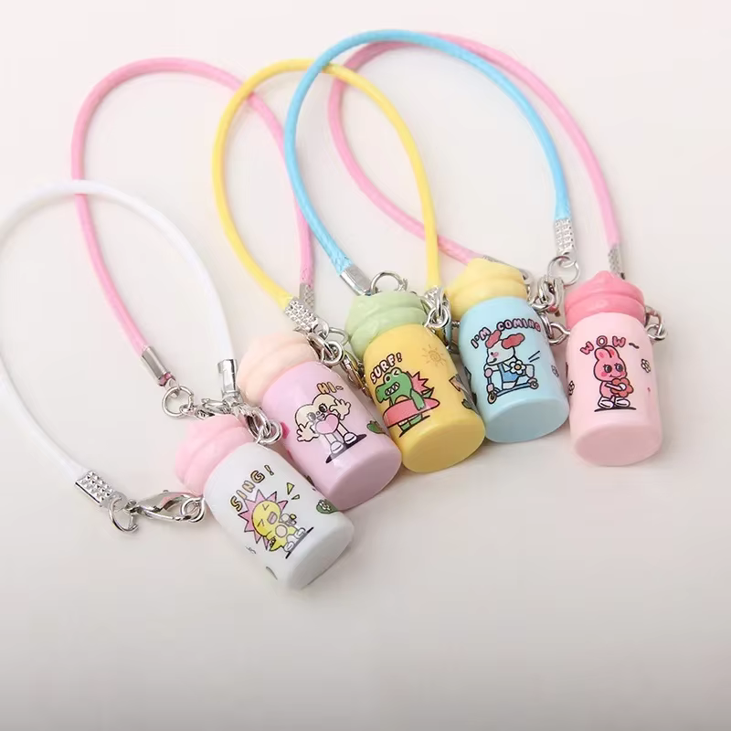 Accesorios Labubu, Mini botellas de agua para bebés, vaso de agua, accesorios para la manga del vaso, mini decoración.