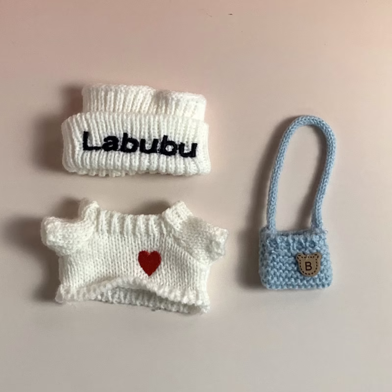 Generaciones Labubu 1 y 2 Conjunto de suéter y gorro de punto - Modo de muñeca de invierno para el Día de San Valentín - Image 3