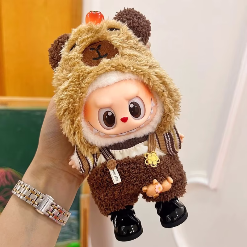 Estos atuendos son parte de la colección de ropa casual de las muñecas Labubu que complementarán - Image 5