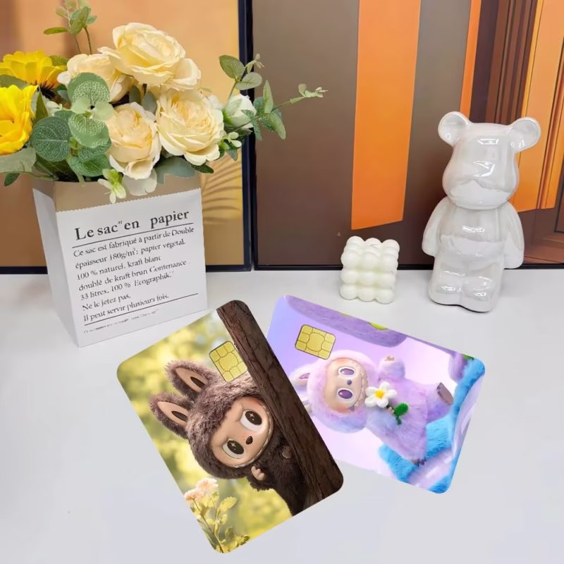 Anime L-Labubu calcomanías para tarjetas de crédito y débito con película para piel Anime L-Labubu, cinta de espuma y chips grandes y pequeños. - Image 2