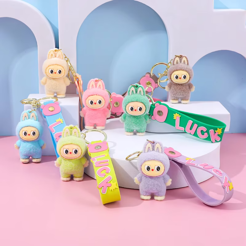 Colección elegante llavero Llavero Kawaii, figura de acción aterciopelada, linda y elegante, excelente regalo, decoración de escritorio, accesorios para el automóvil, Navidad