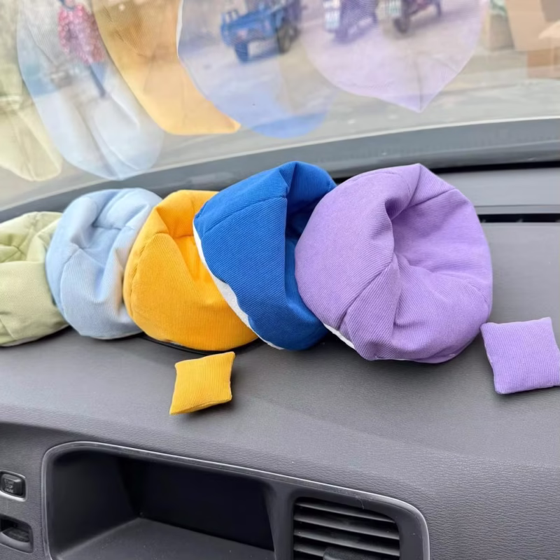 Sofá accesorio de muñeca Labubu Plushies, suave y pequeño con un cojín, muñeca Bjd de la serie de fiesta sentada, para otras muñecas de 15 a 17 cm, accesorios para el interior del automóvil