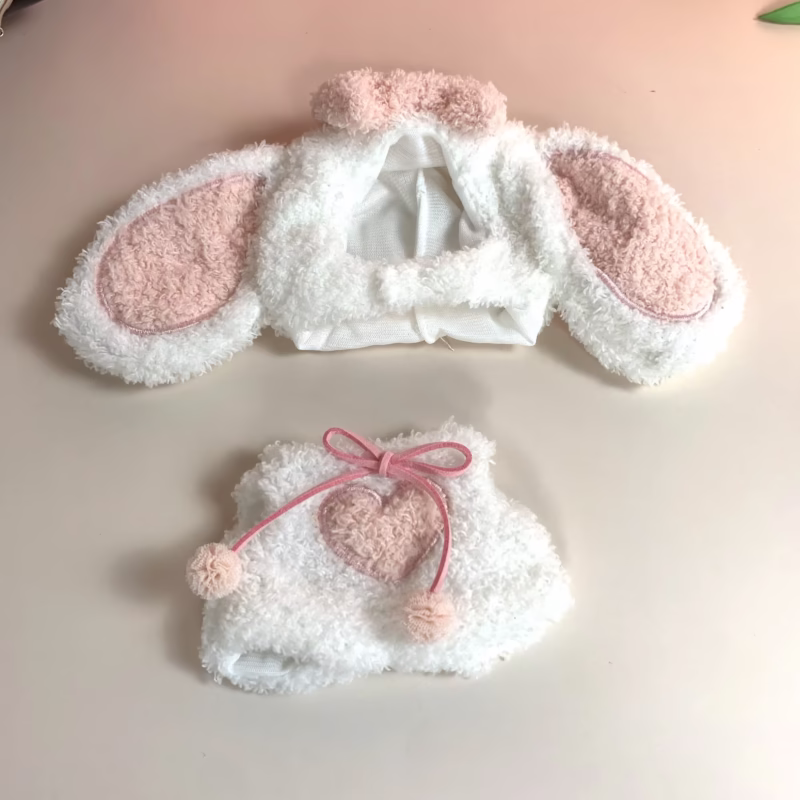 Caja sorpresas Labubu 17 cm - Caja con llavero artesanal y conjunto de traje de oso para la muñeca Labubu. - Image 2